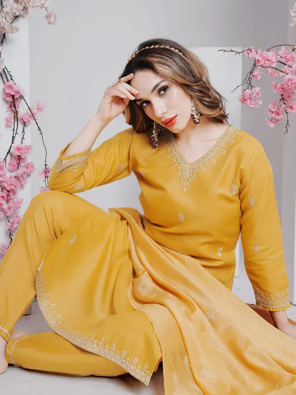 Yellow_&_Golden_Kurti_Pant_Dupatta_Set_For_Women