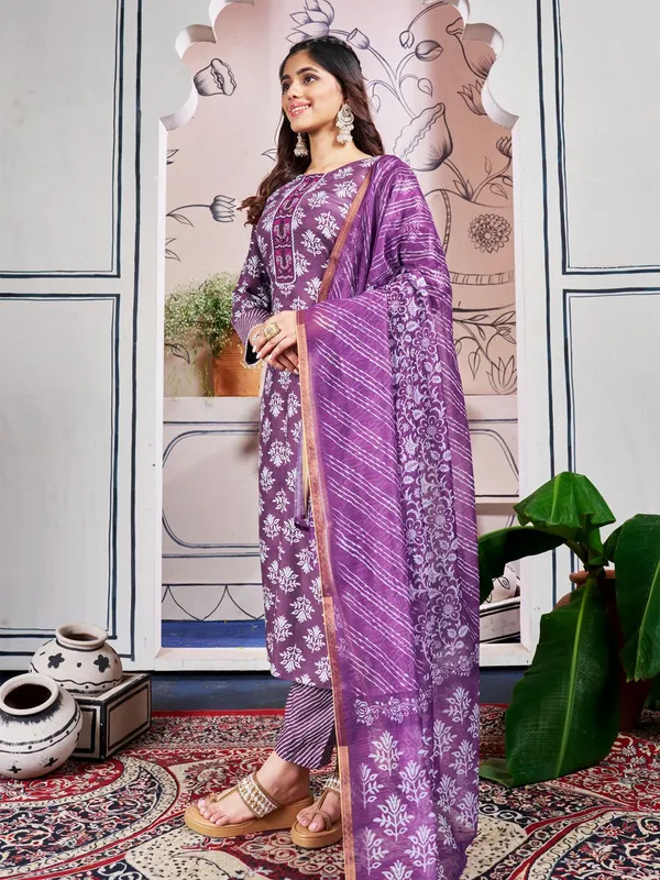 Purple_Kurta_Pant_Dupatta_Set_For_Women