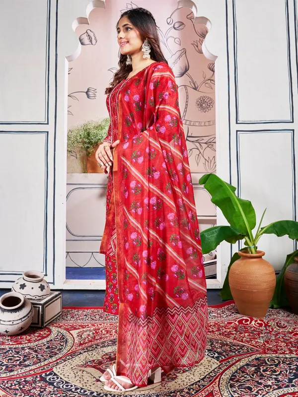 Red_Kurta_Pant_Dupatta_Set_For_Women