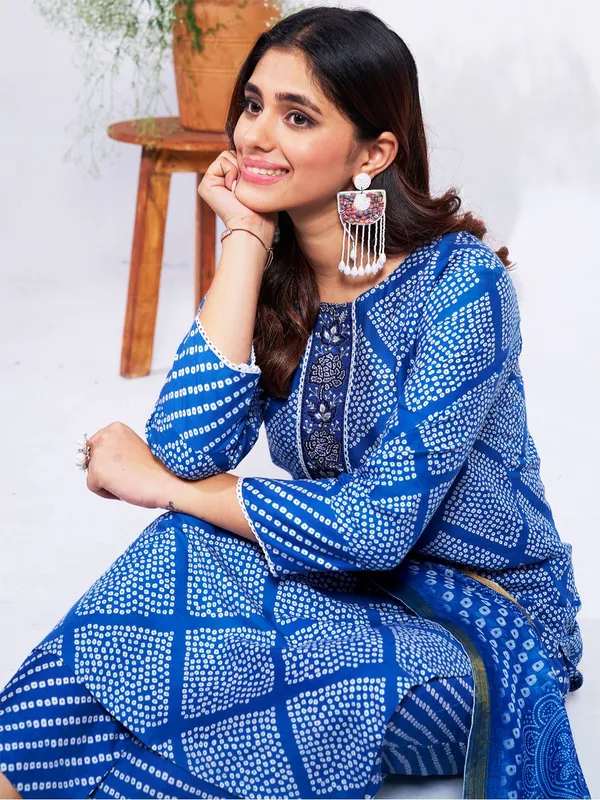 Blue_Kurta_Pant_Dupatta_Set_For_Women