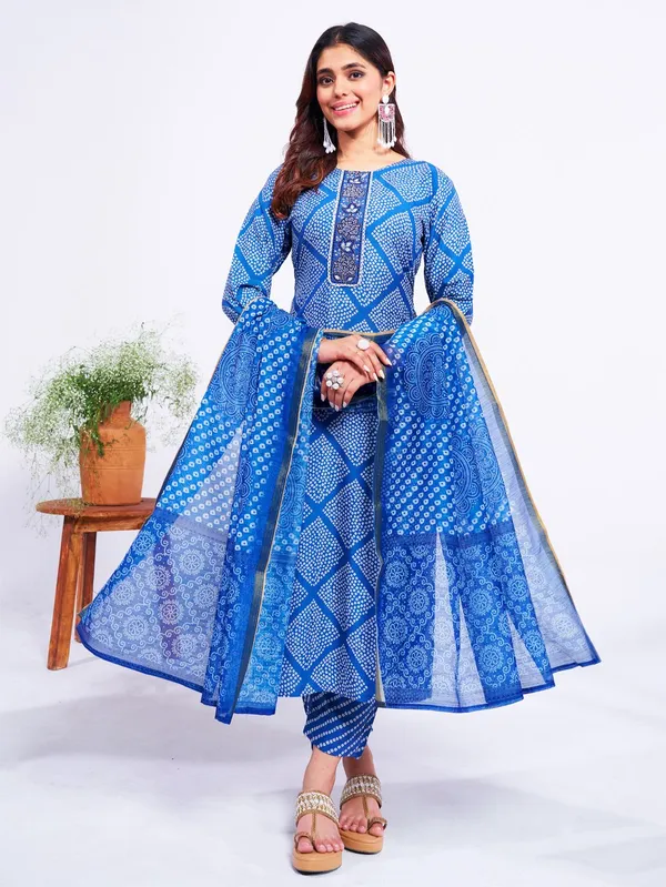 Blue_Kurta_Pant_Dupatta_Set_For_Women