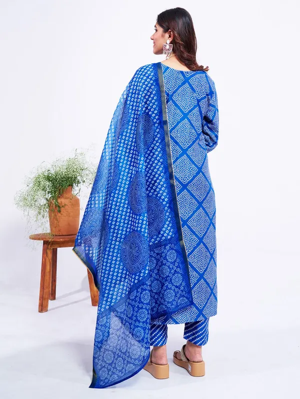 Blue_Kurta_Pant_Dupatta_Set_For_Women