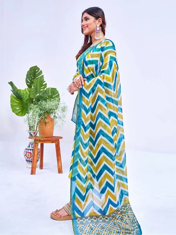 Green_Kurta_Pant_Dupatta_Set_For_Women