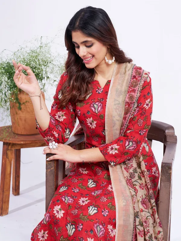 Red_Kurta_Pant_Dupatta_Set_For_Women