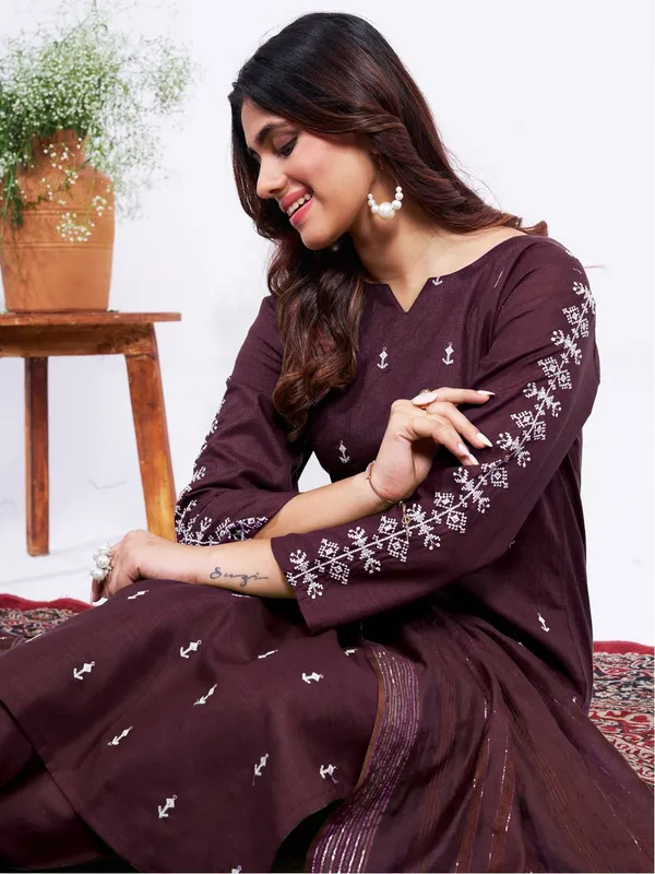 Brown_&_Coffee_Kurta_Pant_Dupatta_Set_For_Women