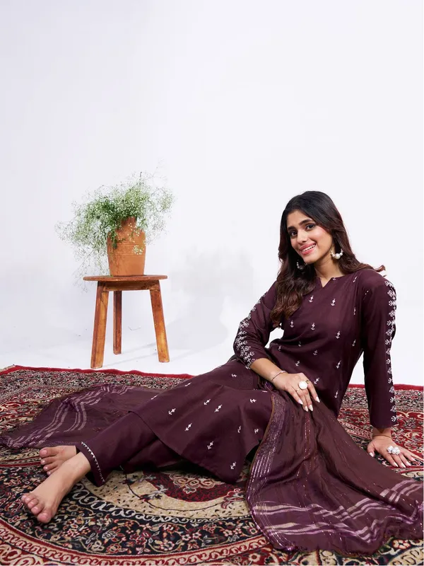 Brown_&_Coffee_Kurta_Pant_Dupatta_Set_For_Women