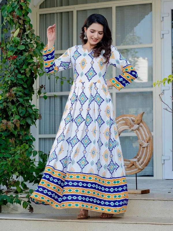 White_White_Printed_Anarkali_Kurta_For_Women