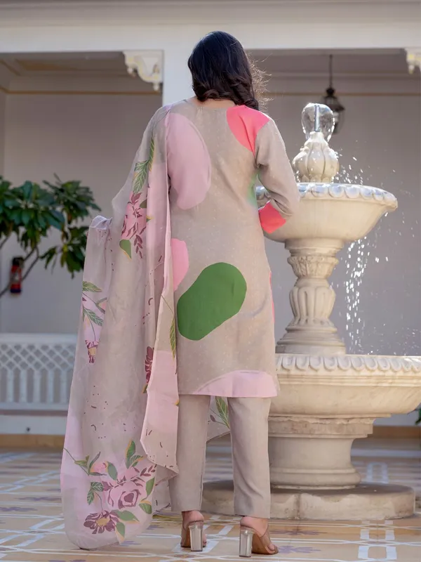 Beige_Kurta_Pant_Dupatta_Set_For_Women