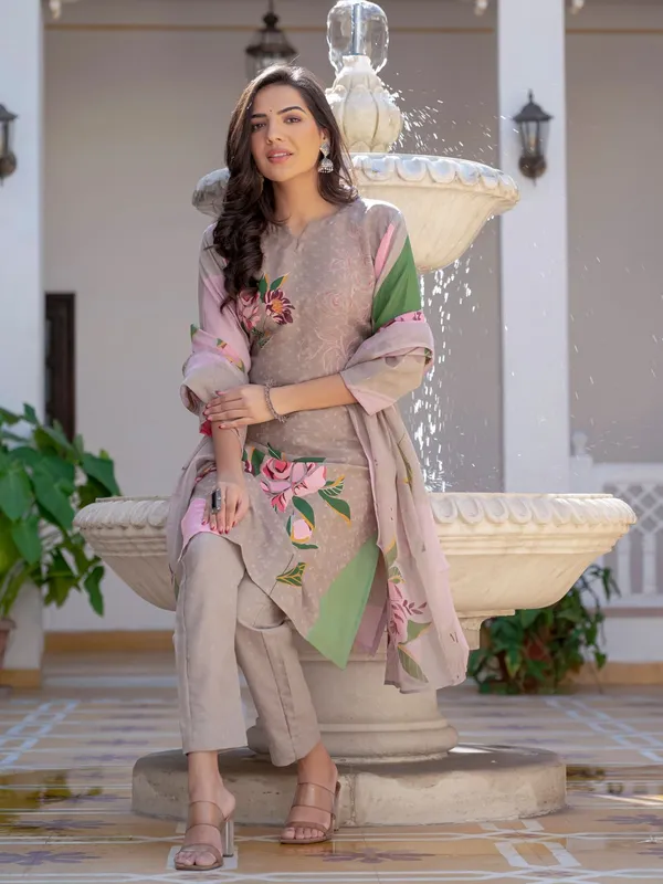 Beige_Kurta_Pant_Dupatta_Set_For_Women