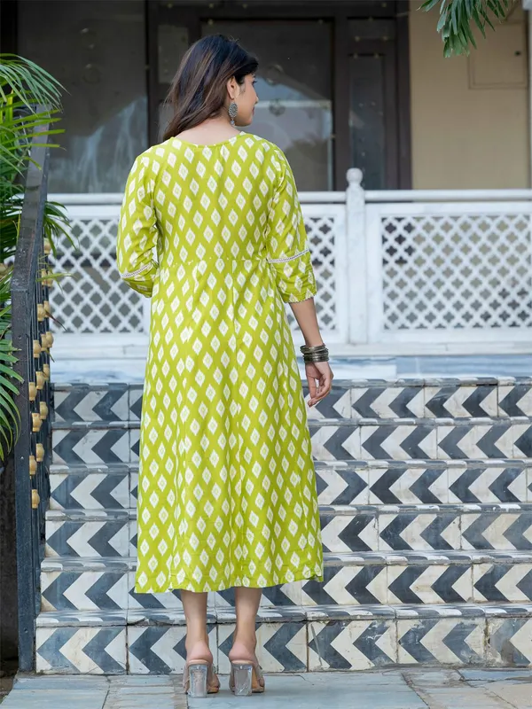 Green_&_Parrot_Green_Printed_A-line_Kurta_For_Women