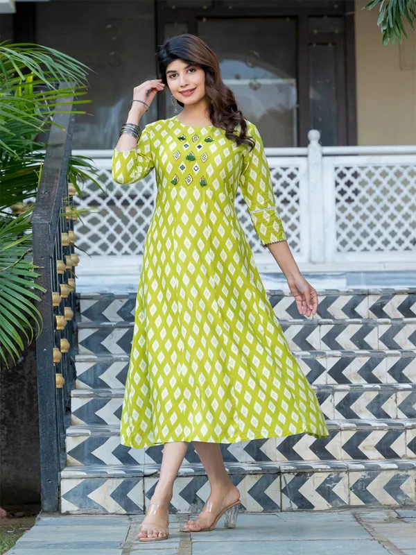 Green_&_Parrot_Green_Printed_A-line_Kurta_For_Women