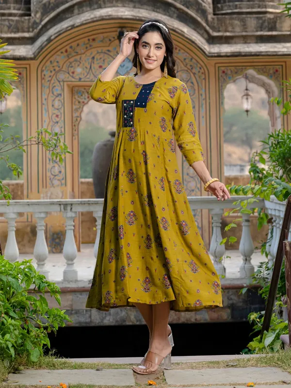 Green_&_Mehendi_Green_Printed_A-line_Kurta_For_Women