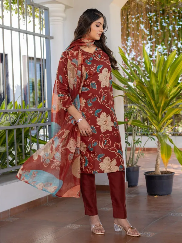 Brown_&_Rust_Kurta_Pant_Dupatta_Set_For_Women