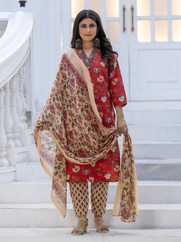 Red_Kurta_Pant_Dupatta_Set_For_Women