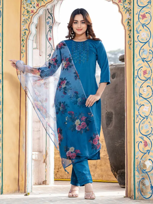 Blue_&_Morpich_Kurta_Pant_Dupatta_Set_For_Women