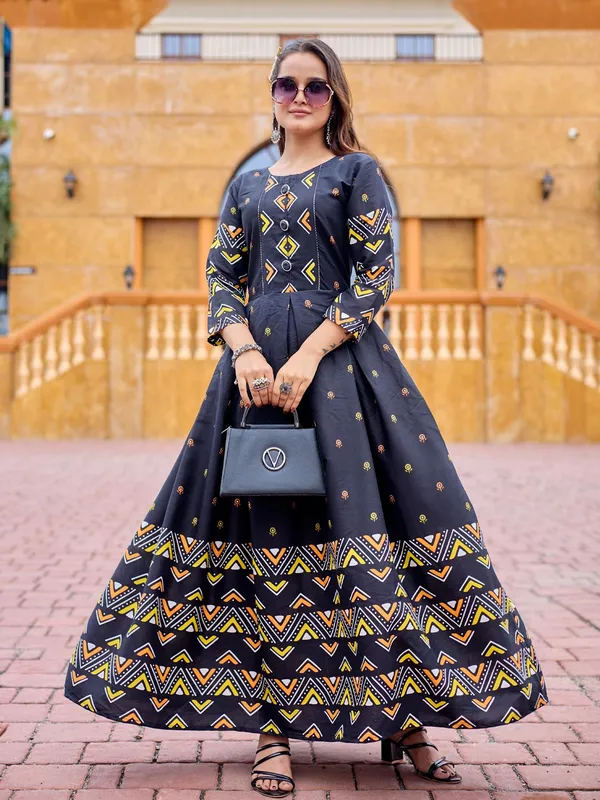Black_Black_Printed_Anarkali_Kurta_For_Women