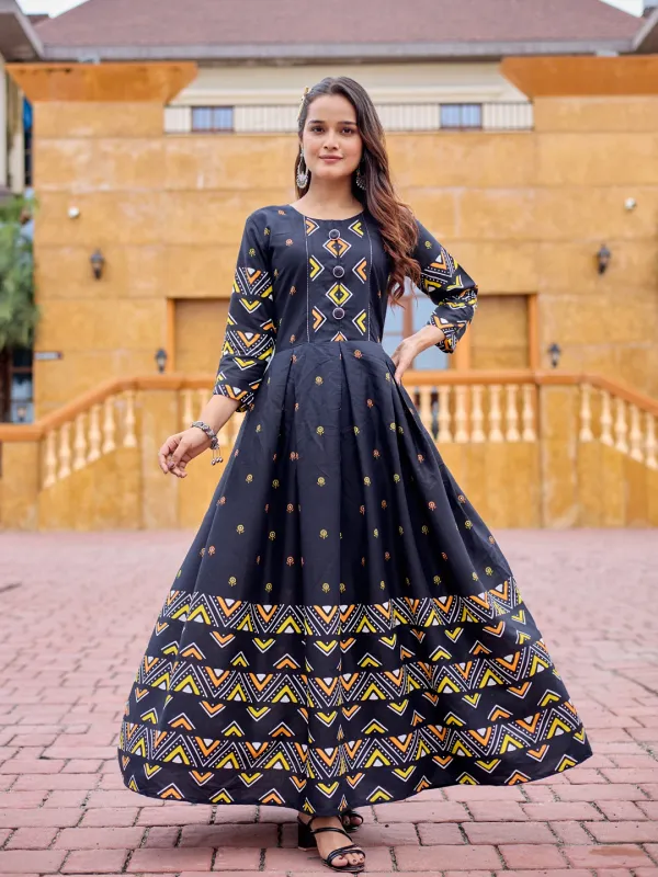 Black_Black_Printed_Anarkali_Kurta_For_Women