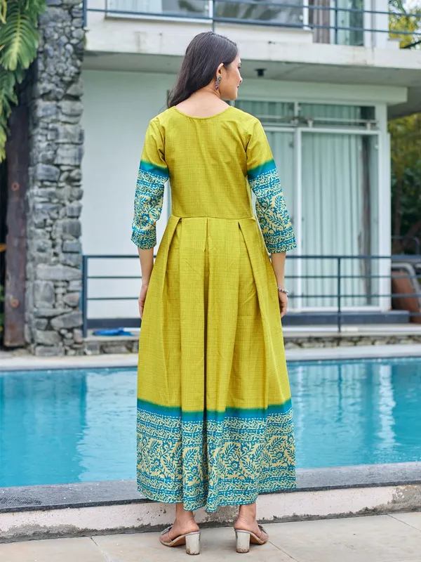 Green_&_Parrot_Green_Printed_Anarkali_Kurta_For_Women
