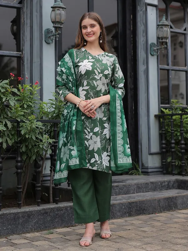 Green_&_Dark_Green_Kurta_Pant_Dupatta_Set_For_Women