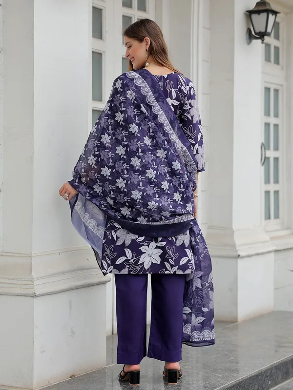 Purple_&_Jamun_Kurta_Pant_Dupatta_Set_For_Women