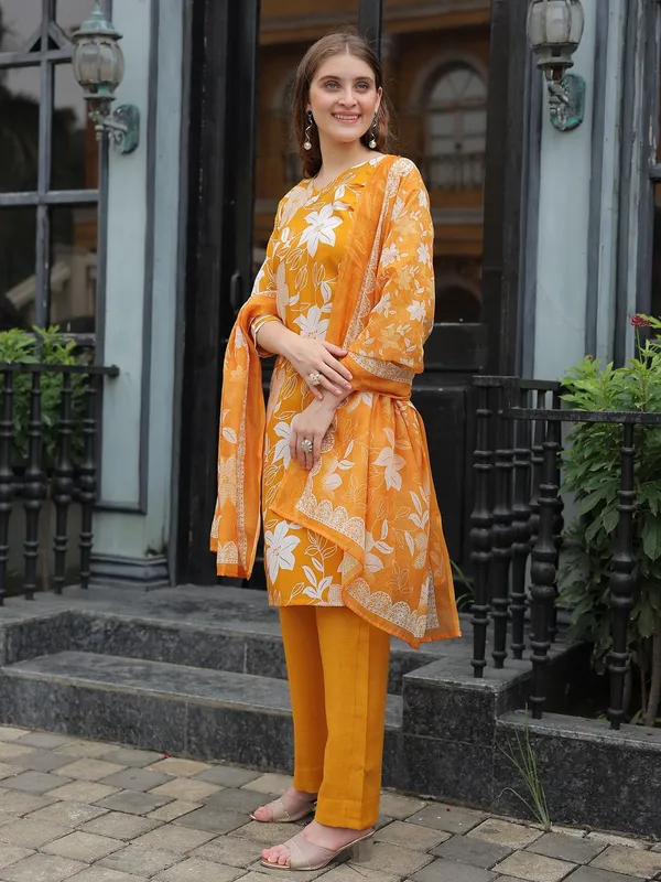 Yellow_Kurta_Pant_Dupatta_Set_For_Women