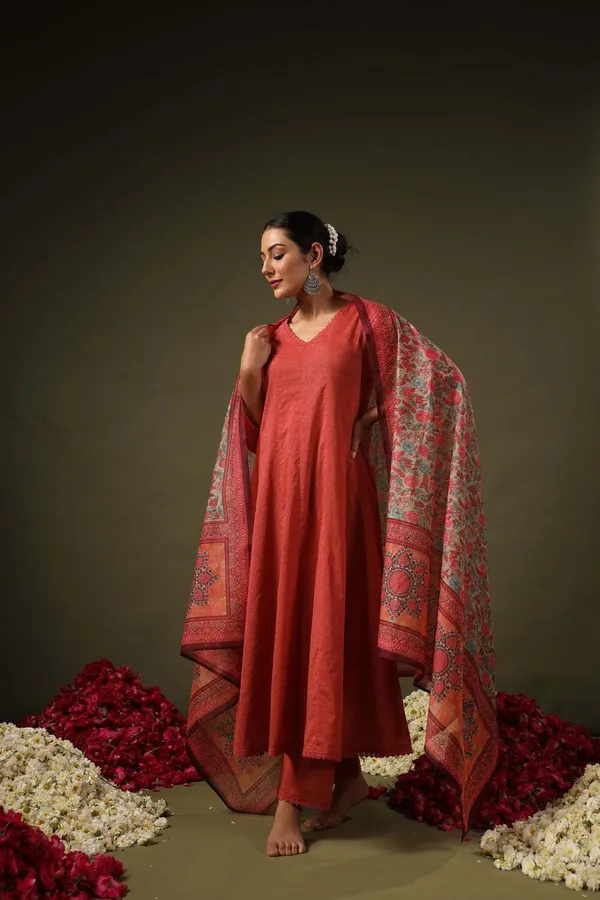 Brown_&_Rust_Kurta_Pant_Dupatta_Set_For_Women