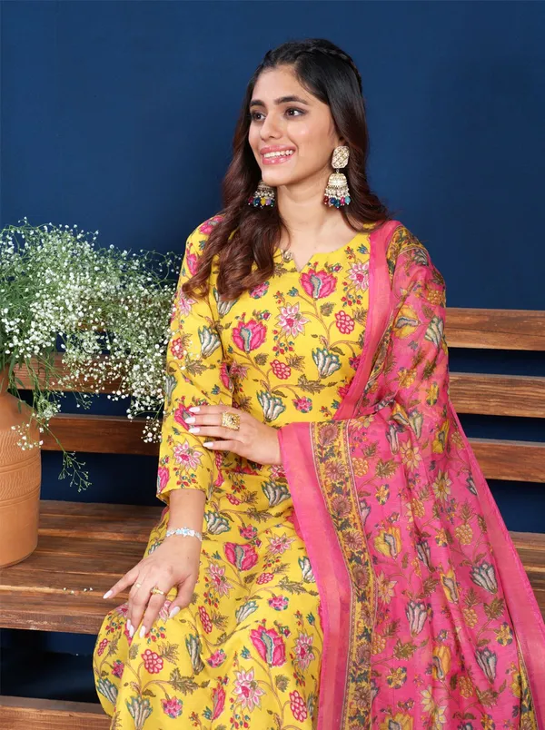 Yellow_Kurta_Pant_Dupatta_Set_For_Women