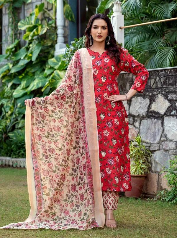 Red_Kurta_Pant_Dupatta_Set_For_Women