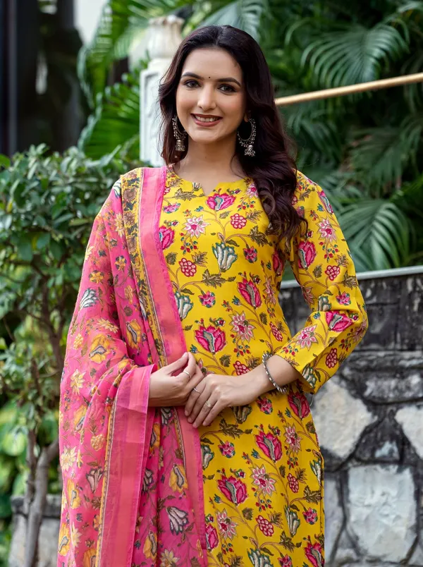 Yellow_Kurta_Pant_Dupatta_Set_For_Women