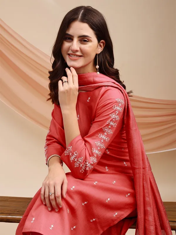 Orange_&_Coral_Kurti_Pant_Dupatta_Set_For_Women