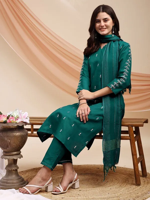 Green_&_Rama_Kurti_Pant_Dupatta_Set_For_Women