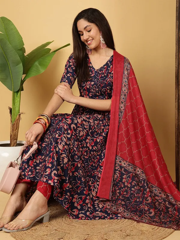 Blue_&_Navy_Blue_Kurta_Pant_Dupatta_Set_For_Women