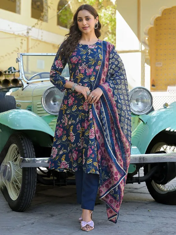 Blue_&_Morpich_Kurta_Pant_Dupatta_Set_For_Women