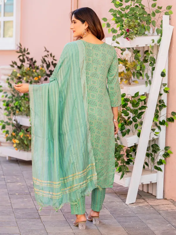 Green_&_Pista_Kurta_Pant_Dupatta_Set_For_Women