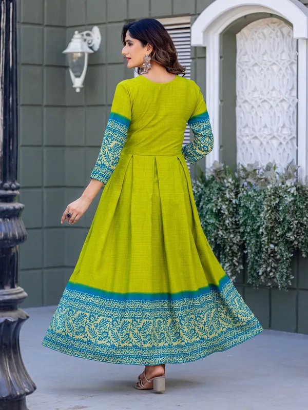 Green_&_Parrot_Green_Printed_Anarkali_Kurta_For_Women