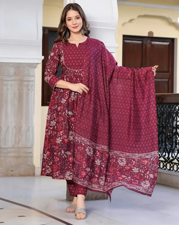 Maroon_Kurta_Pant_Dupatta_Set_For_Women