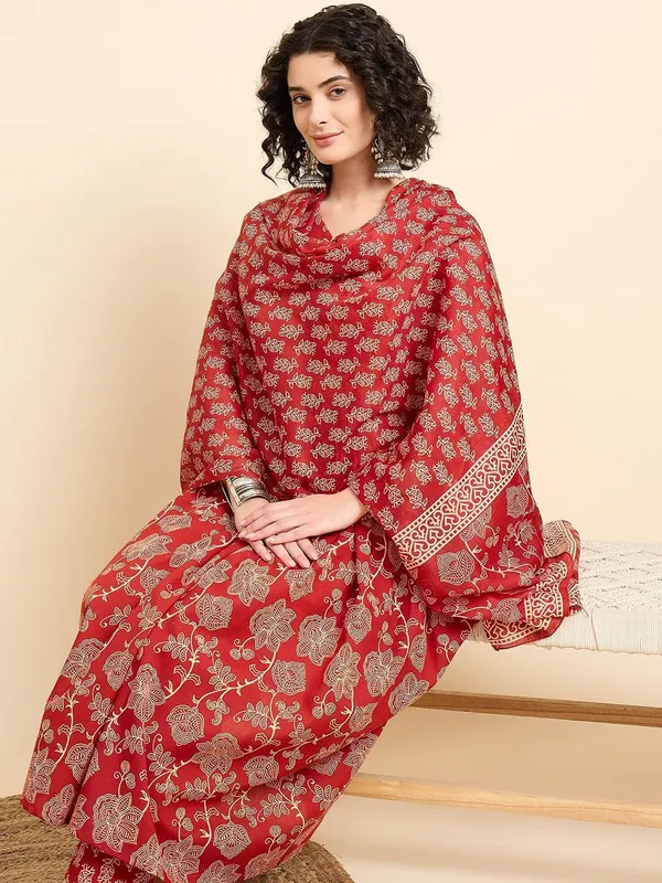 Maroon_Kurta_Pant_Dupatta_Set_For_Women