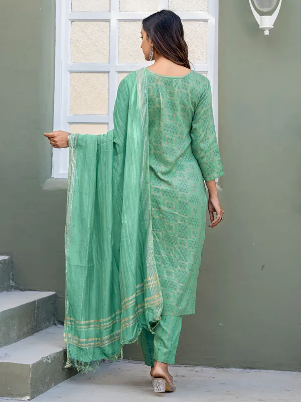 Green_&_Pista_Kurta_Pant_Dupatta_Set_For_Women