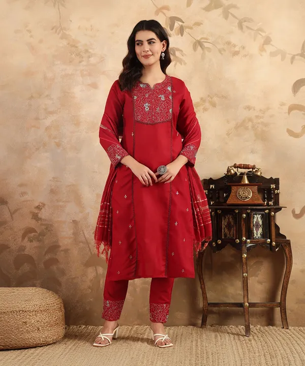 Maroon_Kurta_Pant_Dupatta_Set_For_Women