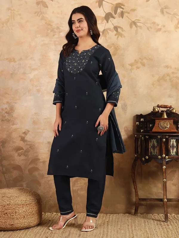 Blue_&_Navy_Blue_Kurta_Pant_Dupatta_Set_For_Women