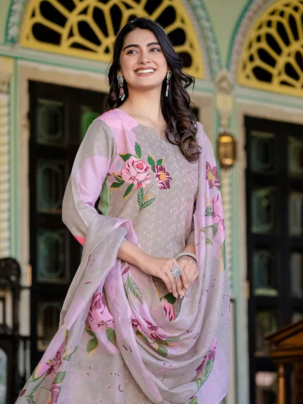 Beige_Kurta_Pant_Dupatta_Set_For_Women