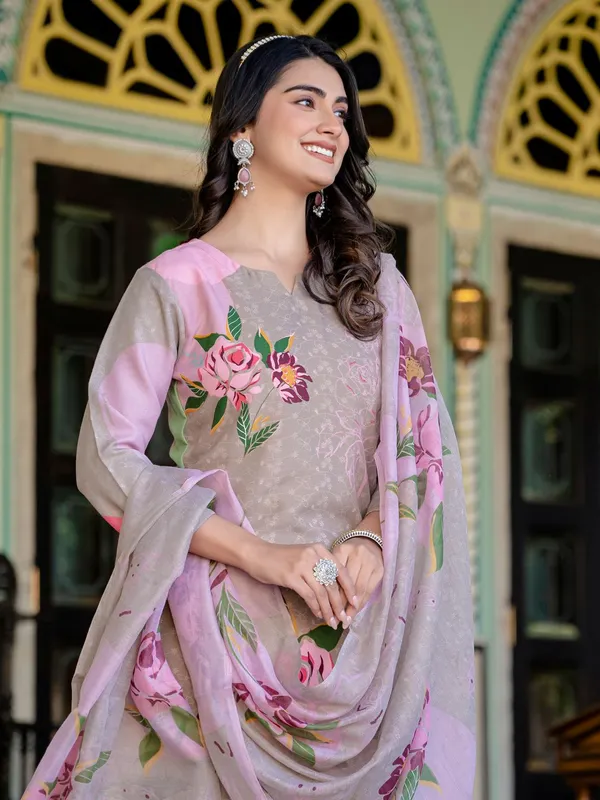 Beige_Kurta_Pant_Dupatta_Set_For_Women