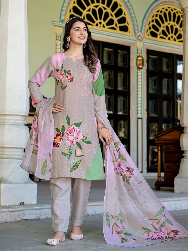 Beige_Kurta_Pant_Dupatta_Set_For_Women