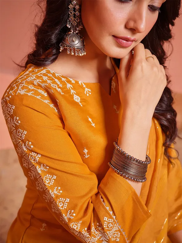 Yellow_Kurta_Pant_Dupatta_Set_For_Women
