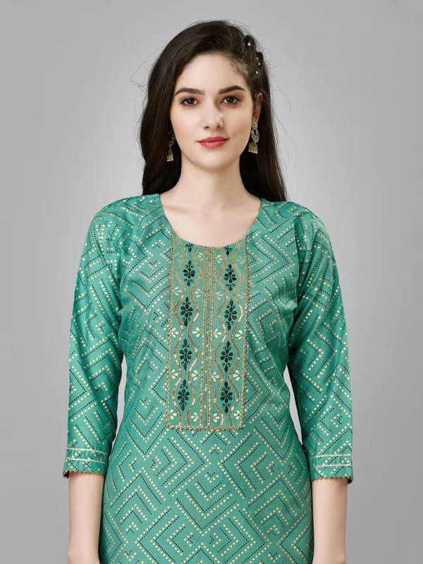 Light_Green_&_Pista_Kurta_Pant_Set_For_Women