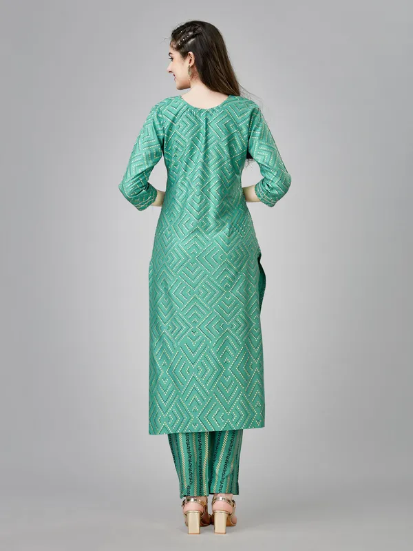 Light_Green_&_Pista_Kurta_Pant_Set_For_Women