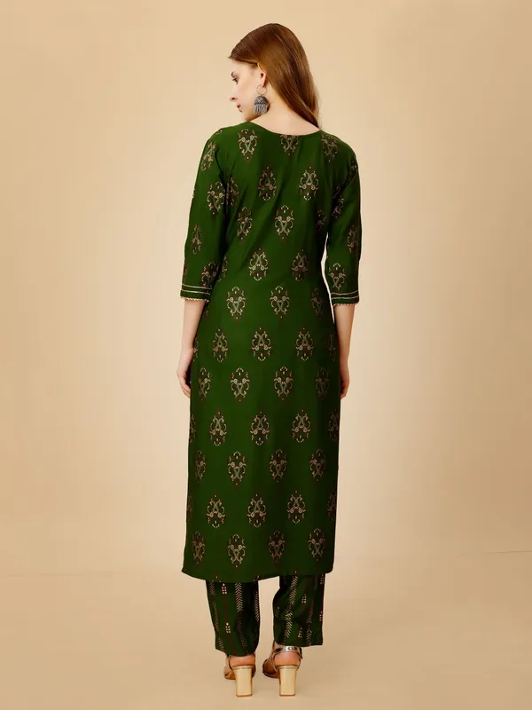 Green_Kurta_Pant_Set_For_Women