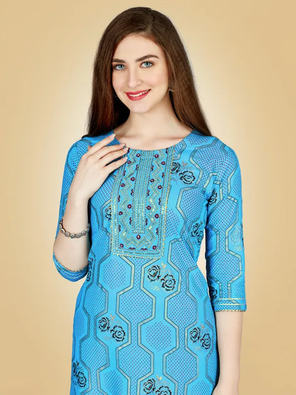 Light_Blue_&_Sky_Blue_Kurta_Pant_Set_For_Women