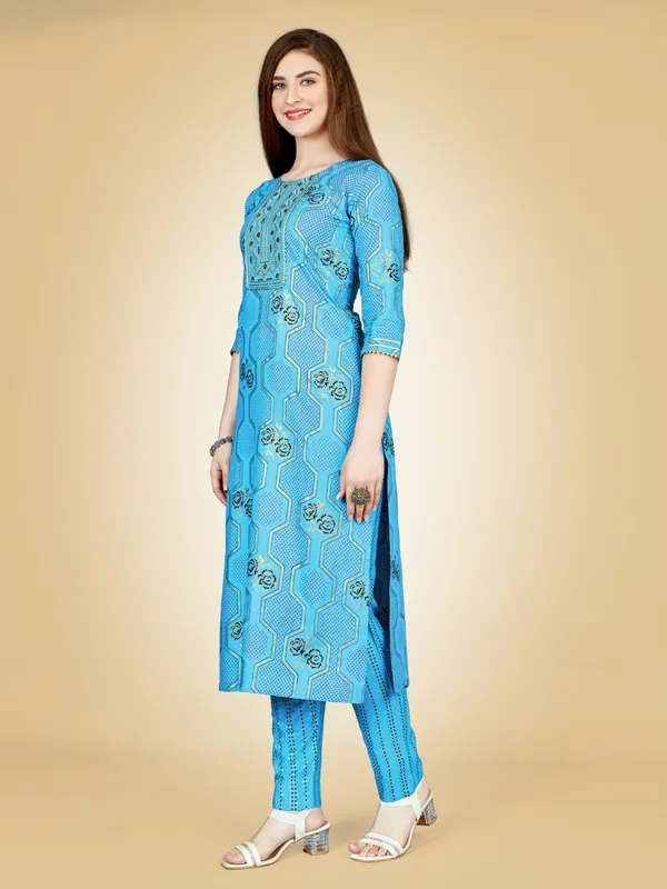 Light_Blue_&_Sky_Blue_Kurta_Pant_Set_For_Women