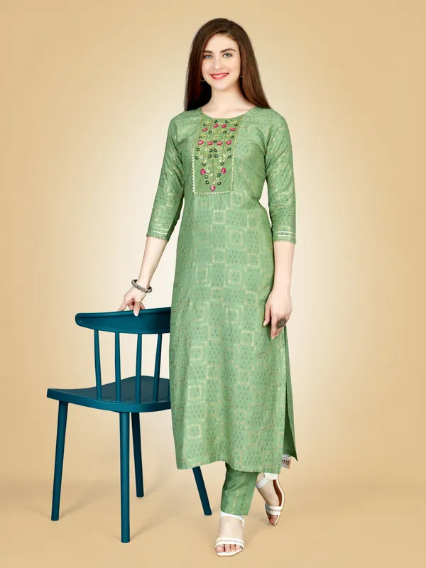 Light_Green_&_Pista_Kurta_Pant_Set_For_Women
